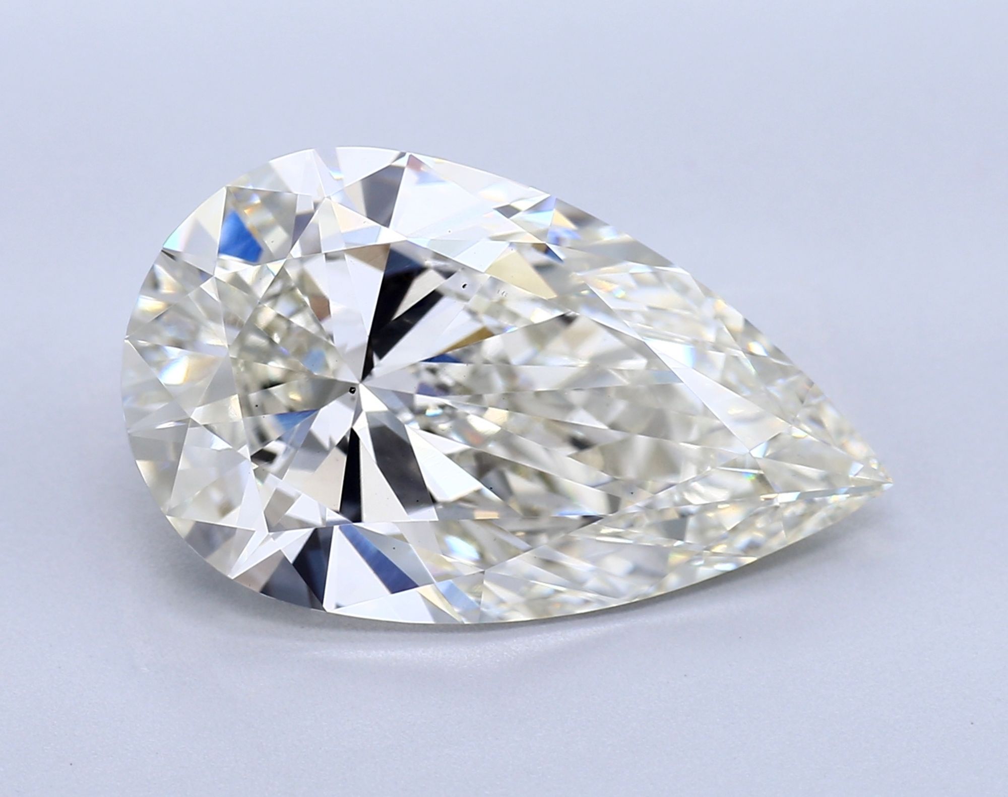4.71 ct H VS1 Pear cut Diamond