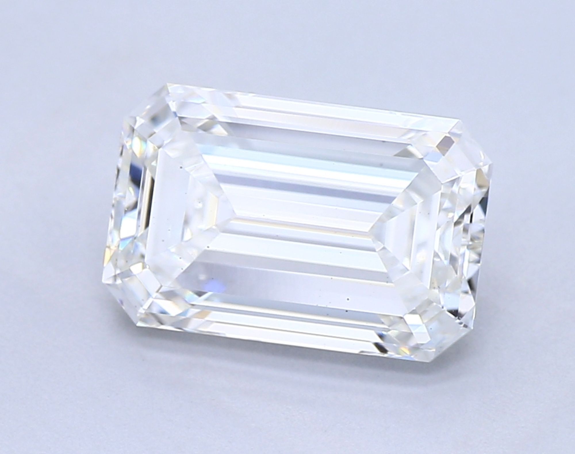 2.03 ct F VS1 Emerald cut Diamond